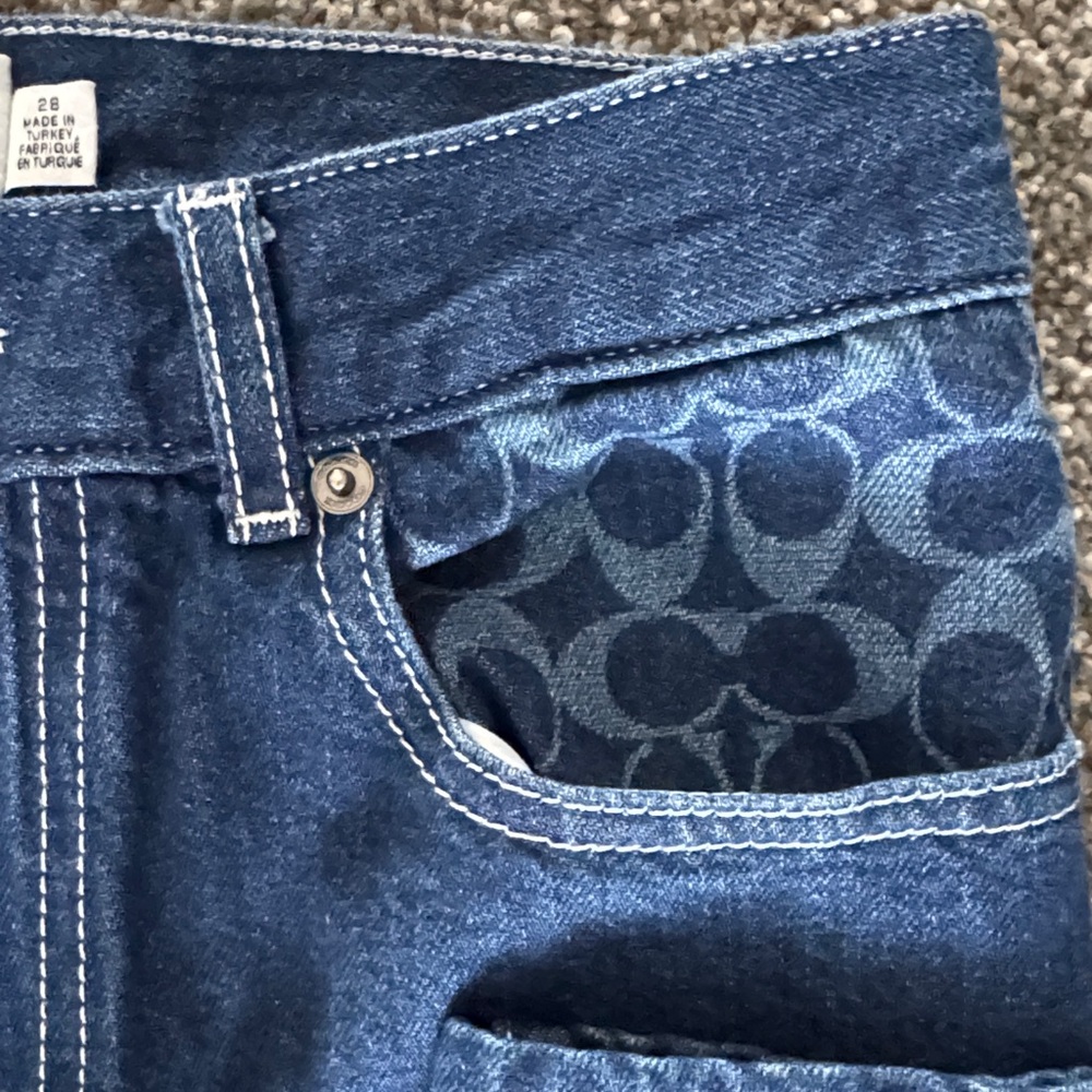 💙😍Coach Dark Blue Straight Leg Jeans 👖 unisex size28 - Picture 8 of 16